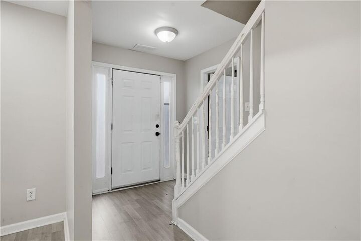 Property Photo:  3301 Pine Grove Circle SE  GA 30316 