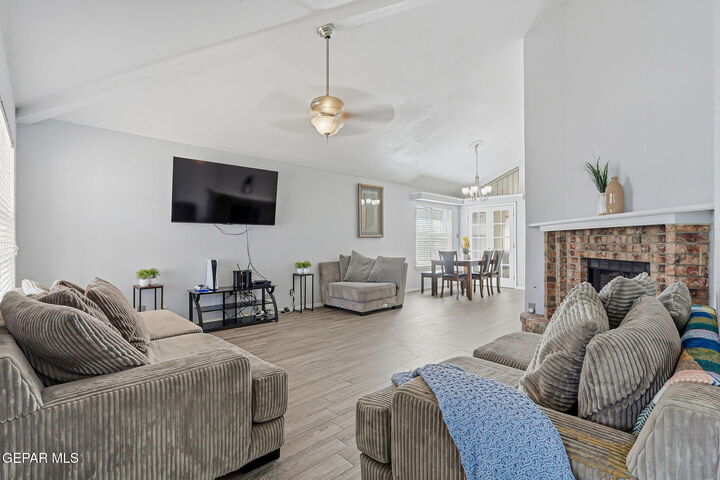 Property Photo: 10909 Whitey Ford Street TX 79934