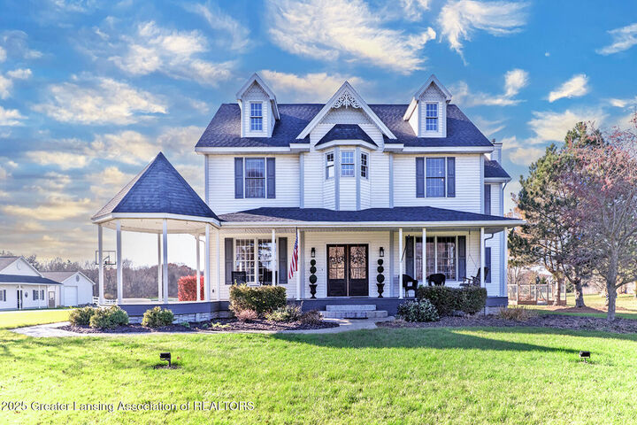 3811 Meridian Road  Okemos MI 48864 photo