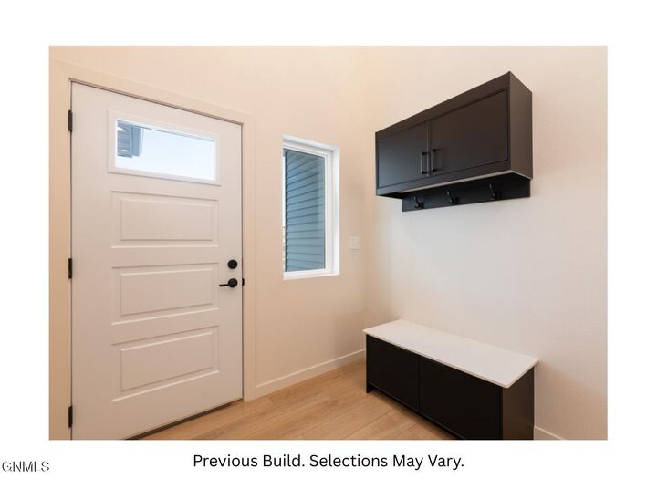 Property Photo: 5511 Davies Drive ND 58503