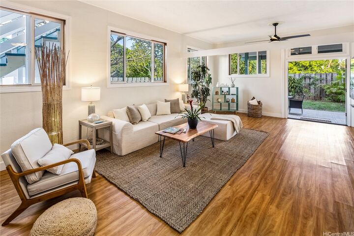 Property Photo: 834 Oneawa Street HI 96734