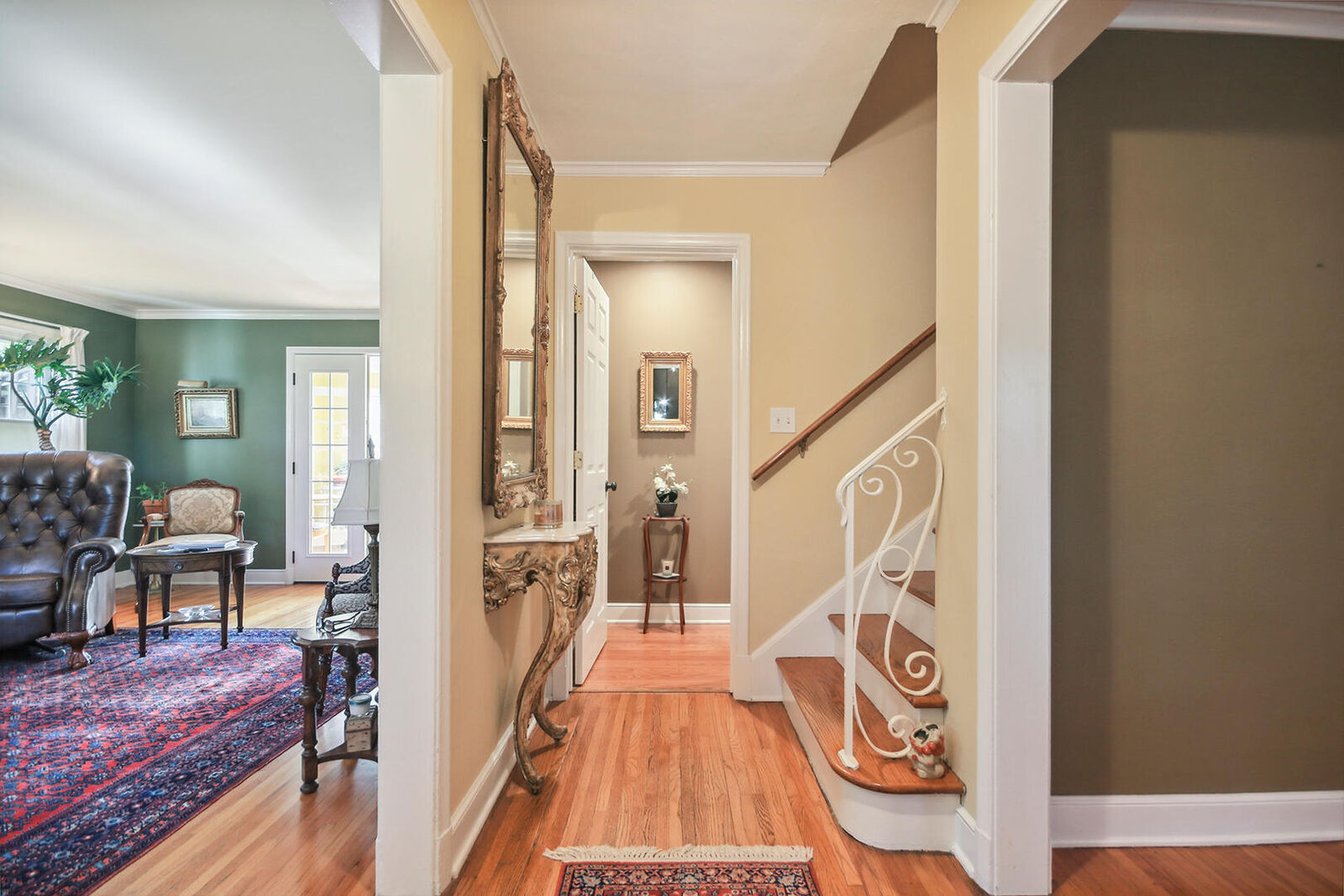 Property Photo:  1 Park Circle  MO 65265 