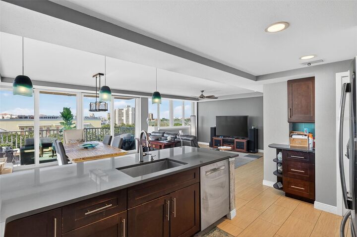 Property Photo: 223 Island Way 6D FL 33767