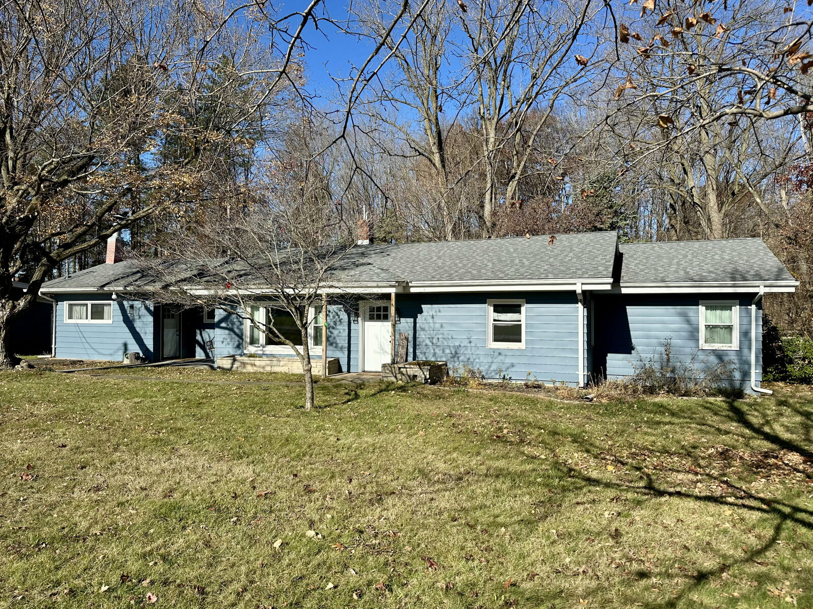 Property Photo:  387 E Glenlord Road  MI 49085 
