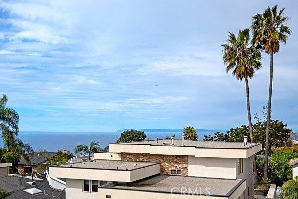 Property Photo:  1070 Noria Street  CA 92651 