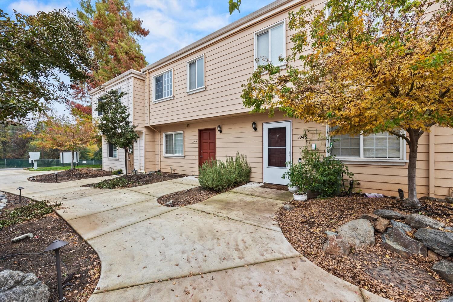 Property Photo:  3946 Lancelot Court 3  CA 95682 