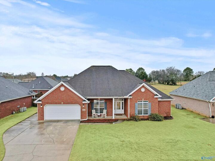 Property Photo: 2627 Buckingham Gate SW AL 35603