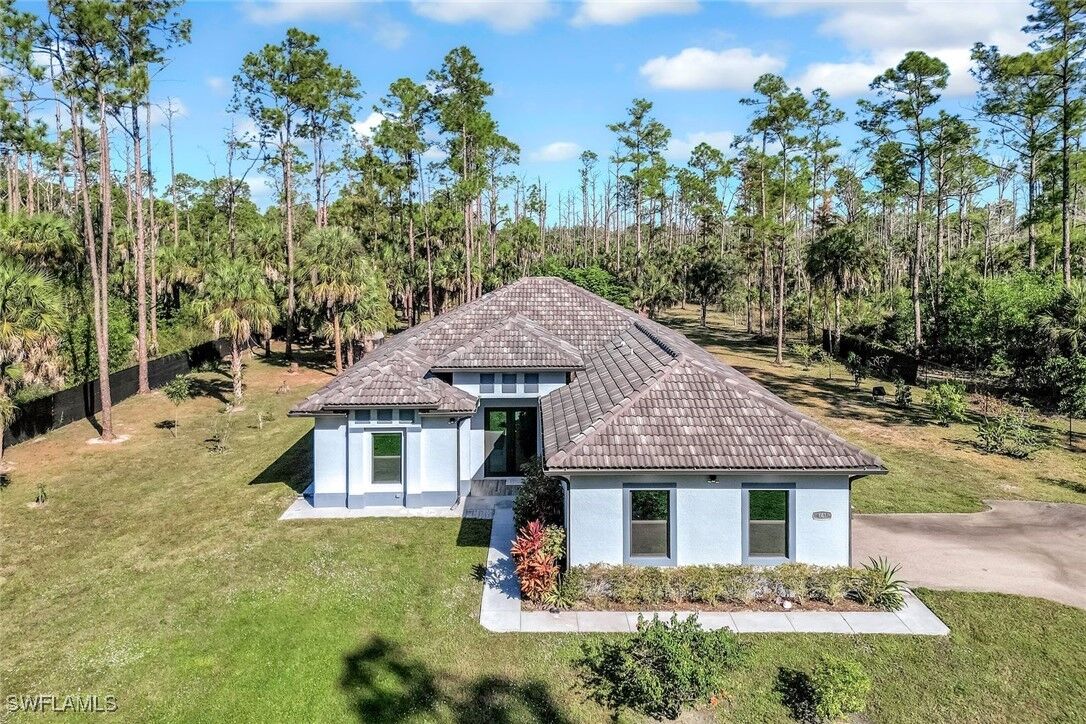 Property Photo:  141 20th Avenue NW  FL 34120 
