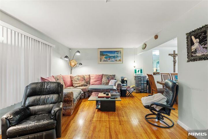 Property Photo:  366 Forest Avenue  NJ 07652 