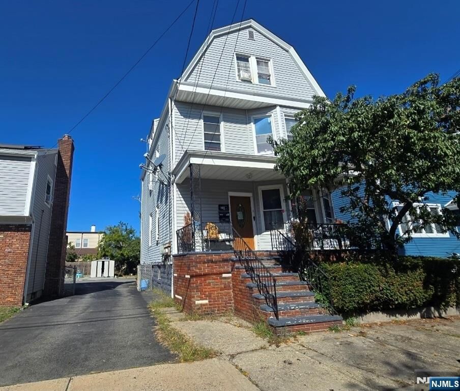 Property Photo:  251 Highland Avenue  NJ 07032 