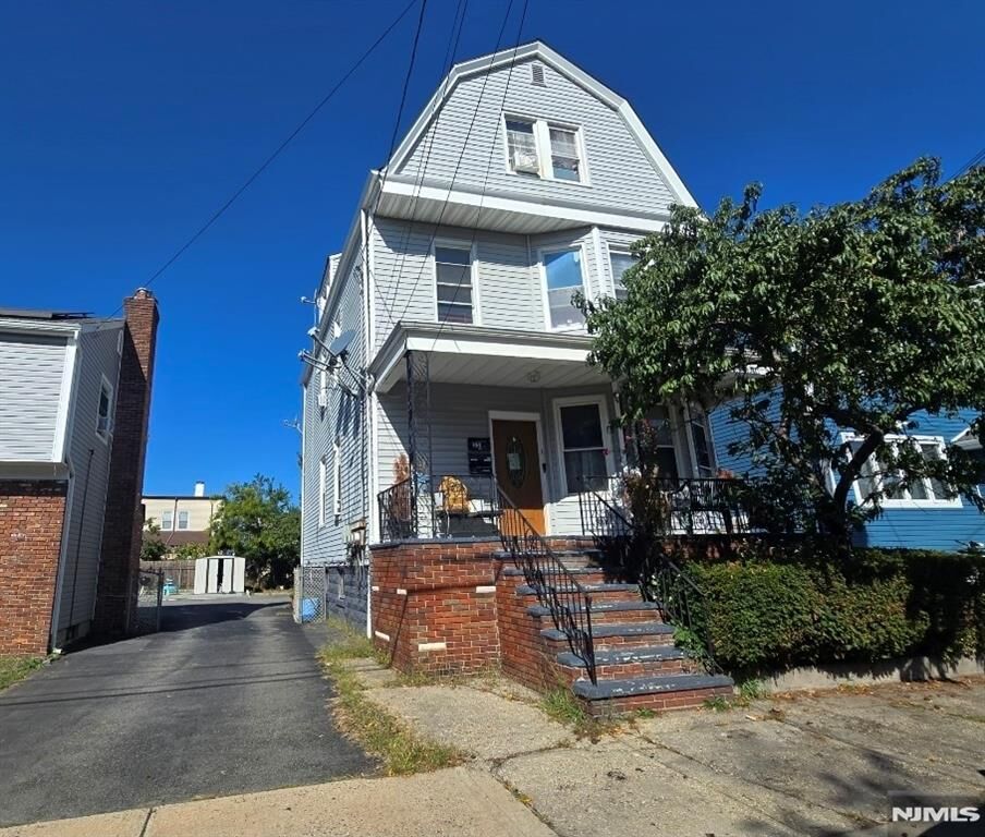 Property Photo:  251 Highland Avenue  NJ 07032 