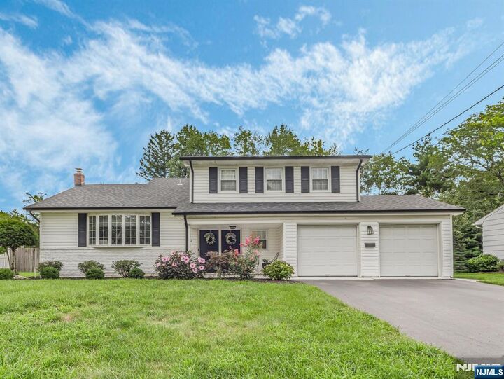 202 Andover Drive  Wayne NJ 07470 photo