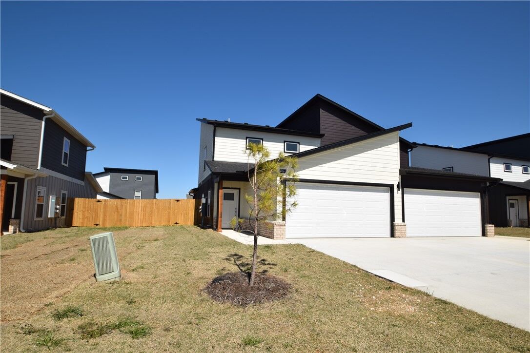 Property Photo: 1604 SW Poigai Way 2 AR 72712