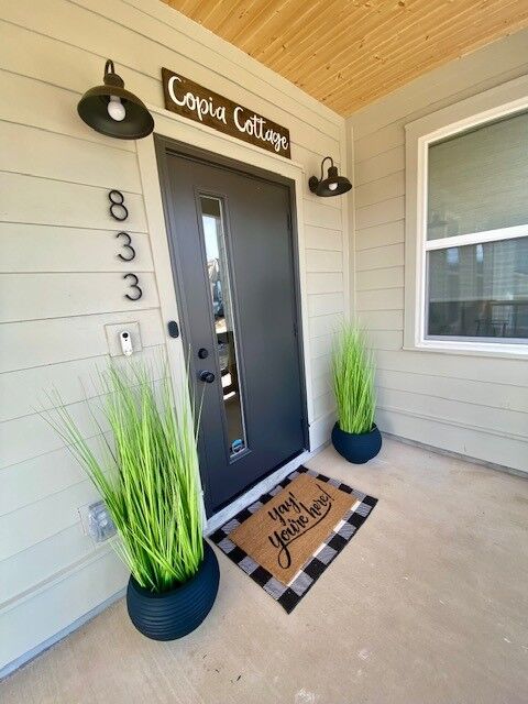 Property Photo: 833 One Mile Road AR 72704