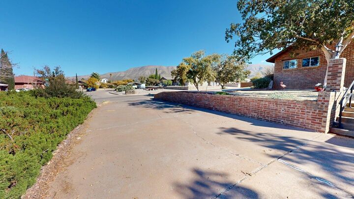 Property Photo:  1435 Rockwood  NM 88310-0000 