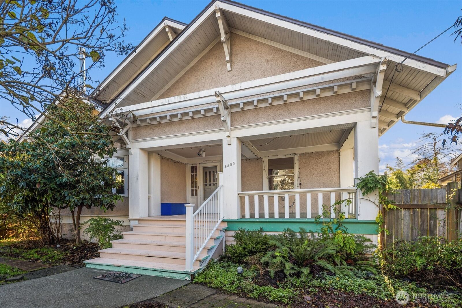 Property Photo: 2803 NW 65th Street WA 98117