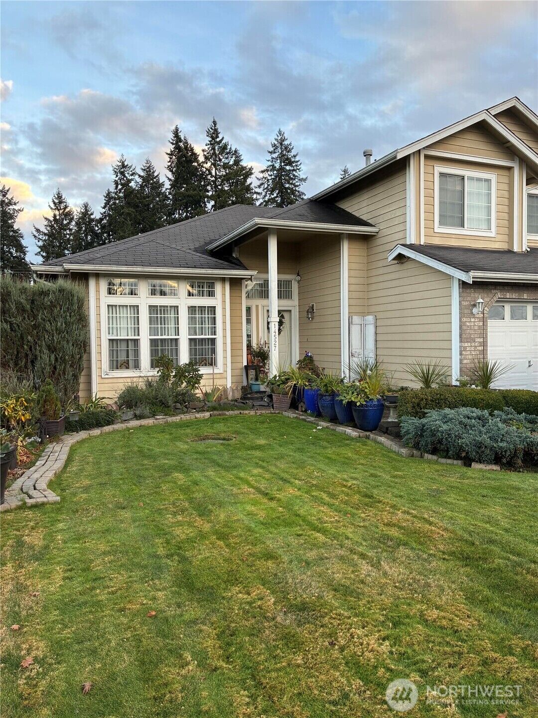 Property Photo:  14527  24th Avenue E  WA 98445 