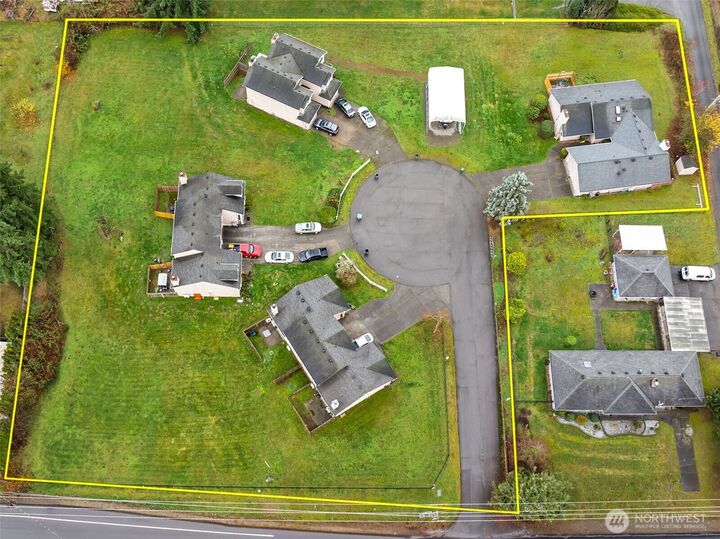 9605  52nd Avenue Ct E 1-8  Puyallup WA 98373 photo