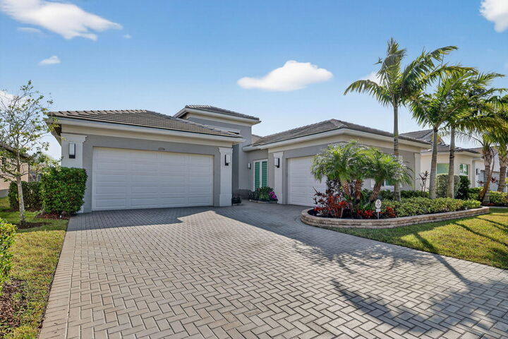 11734 SW Coronado Springs Drive  Port Saint Lucie FL 34987 photo
