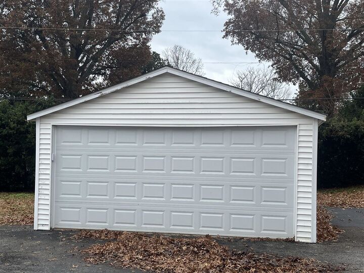 Property Photo: 1319 Fairview Avenue KY 42103