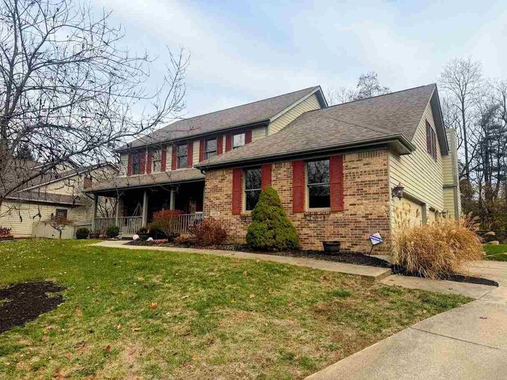 Property Photo:  1015 Canterbury Trail  IN 47374 