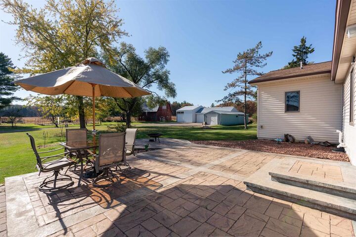 Property Photo:  28133 County Highway Et  WI 54660 