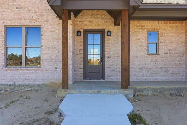 Property Photo:  3775 Buchanan Cir  TX 77630 