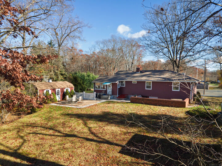 Property Photo: 4 Sorrento Avenue CT 06512