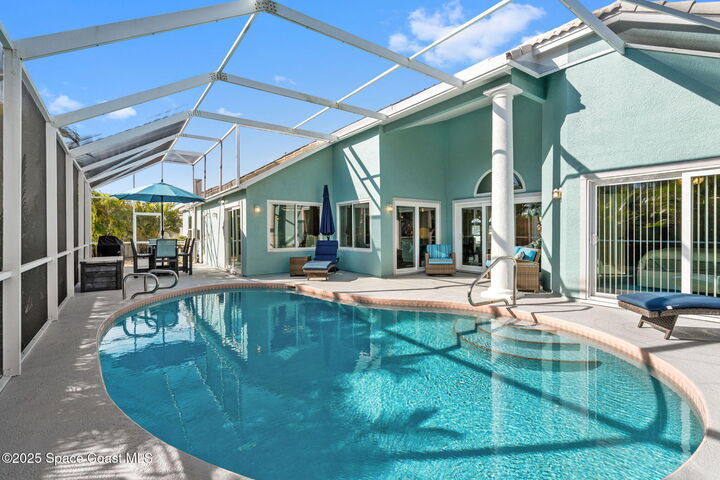 Property Photo:  183 Seaview Street  FL 32951 