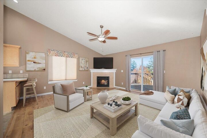 Property Photo:  7905 N Ash Ln  WA 99208 