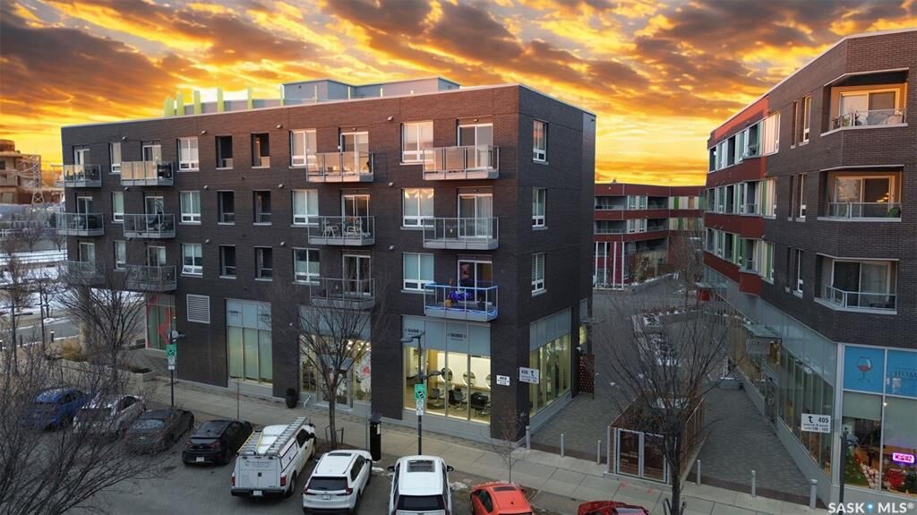 Property Photo:  409 B Avenue S 405  SK S7M 5M8 