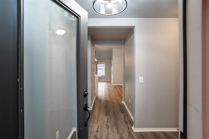 Property Photo: 1304 S Autry Street OK 74074
