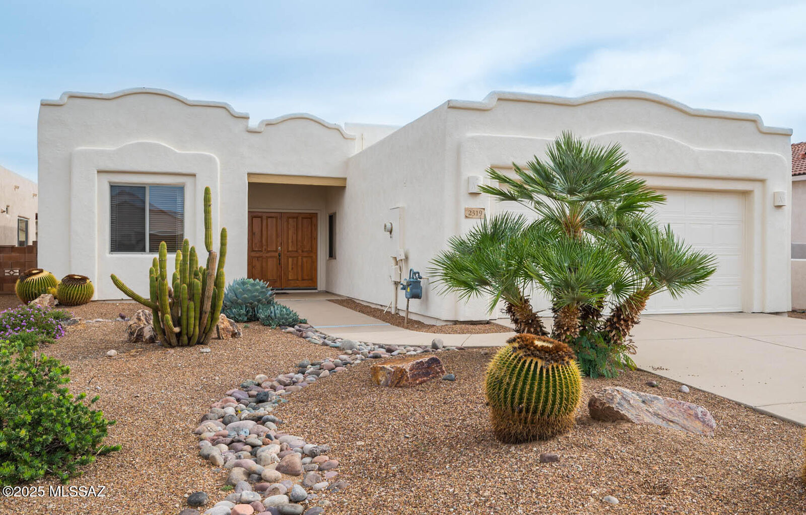 Property Photo: 2319 S Via Massari AZ 85614