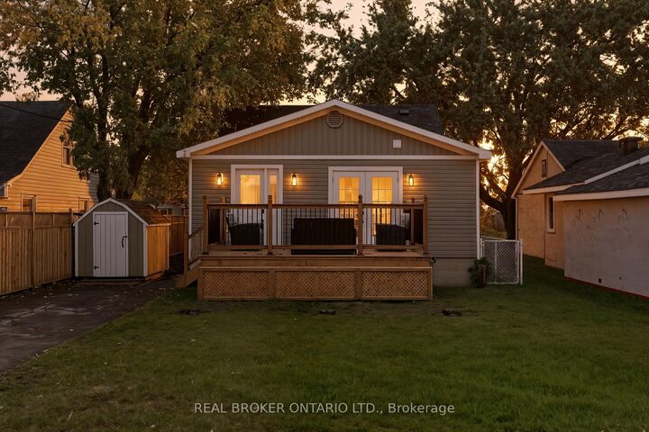 25 Roosevelt Drive  Smiths Falls ON K7A 3J7 photo