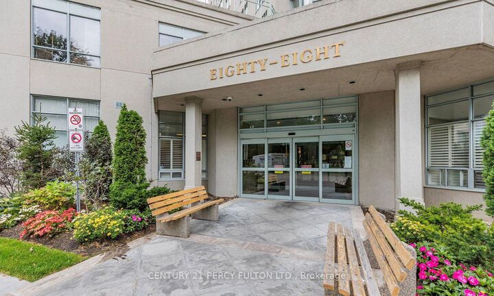 Property Photo:  88 Corporate Drive 2512  ON M1H 3G6 