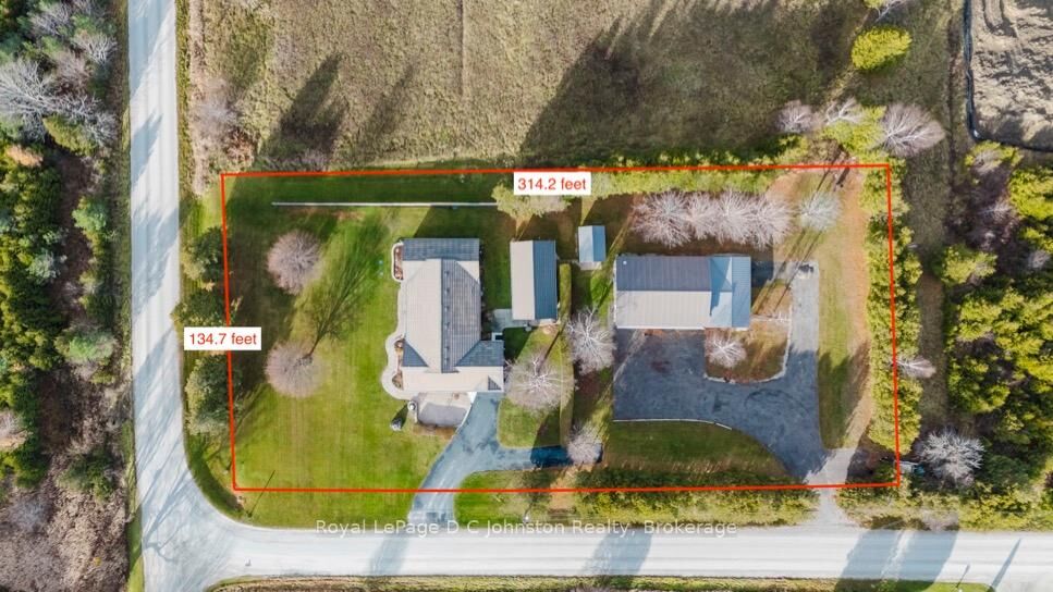 Property Photo: 496 Spence Street ON N0H 2L0