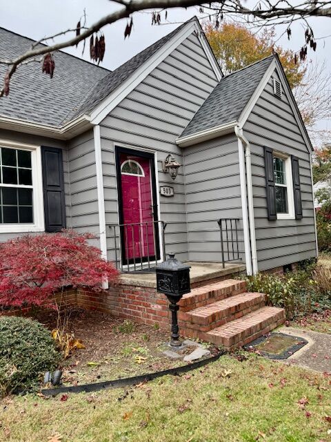 Property Photo:  503 Capitol Court  VA 23185 