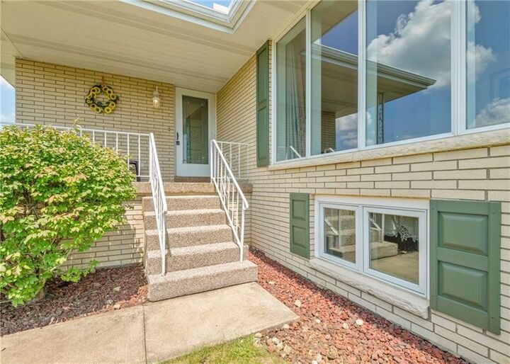 Property Photo:  90 Veltri Dr  PA 15301 