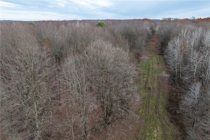 Property Photo:  0 Kitch Rd At Linn Tyro Rd  PA 16125 