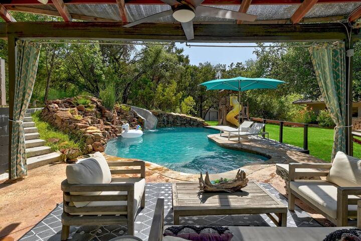 Property Photo:  2001 Mestena Trail  TX 78733 