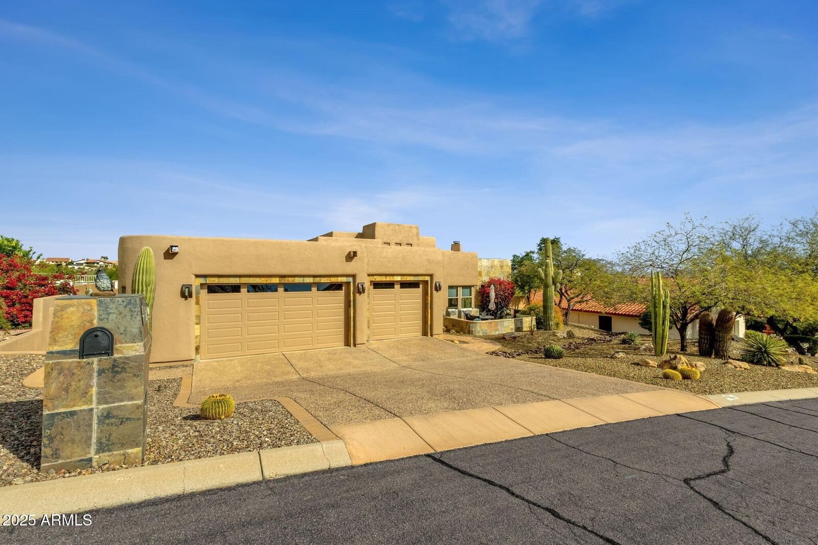Property Photo: 15614 E Tacony Drive AZ 85268