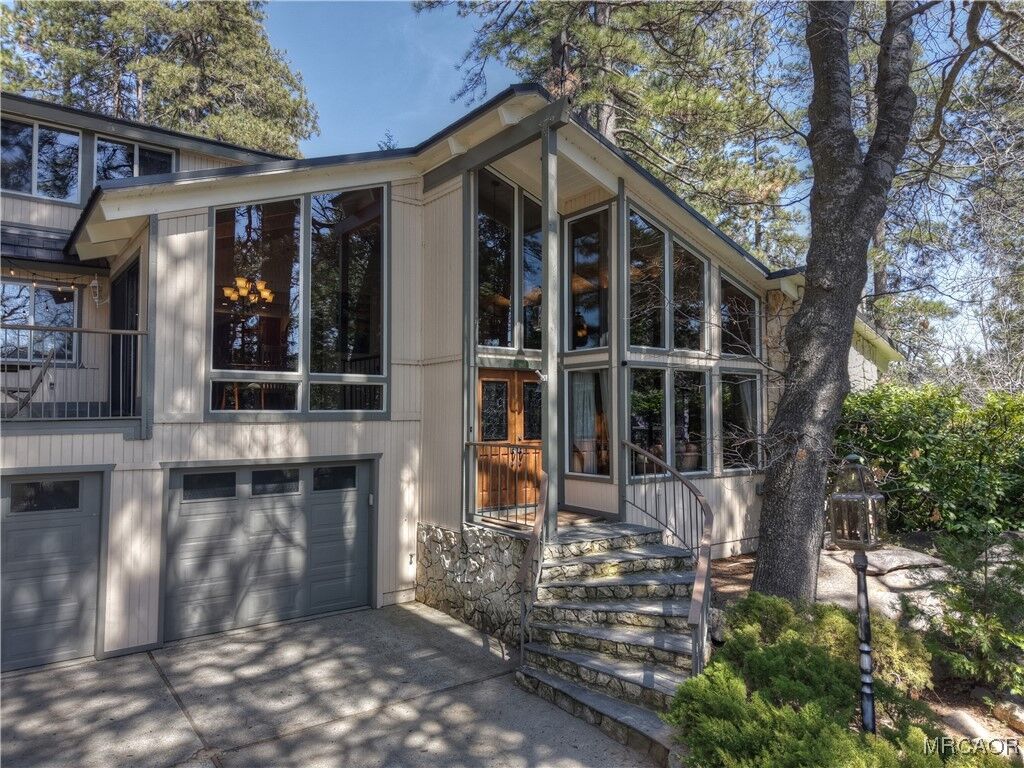 Property Photo:  28018 Peninsula South Drive S  CA 92352 