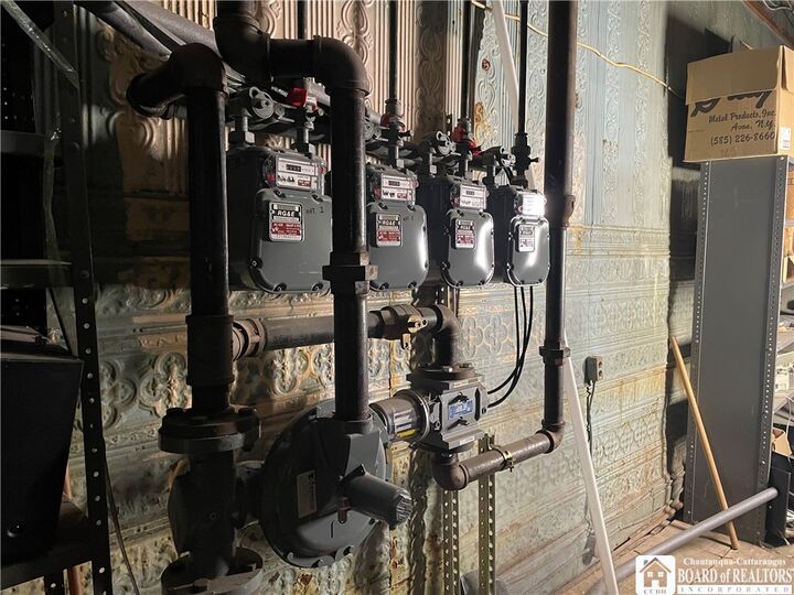 Property Photo:  512 Lyell Avenue  NY 14606 