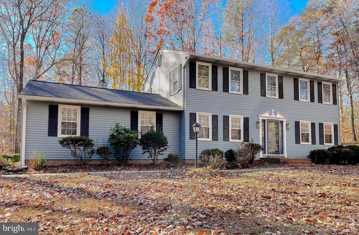 Property Photo: 1270 Hollyberry Court MD 20639