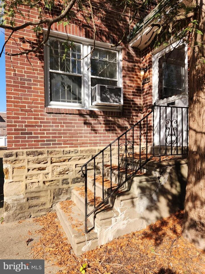 453 W Ellet Street  Philadelphia PA 19119 photo