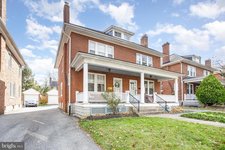 Property Photo: 862 Pleasure Road PA 17601