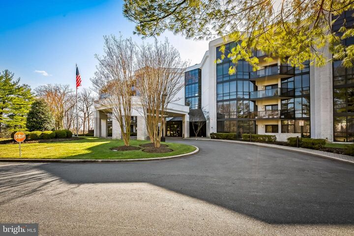 Property Photo:  4001 Old Court Road 415  MD 21208 