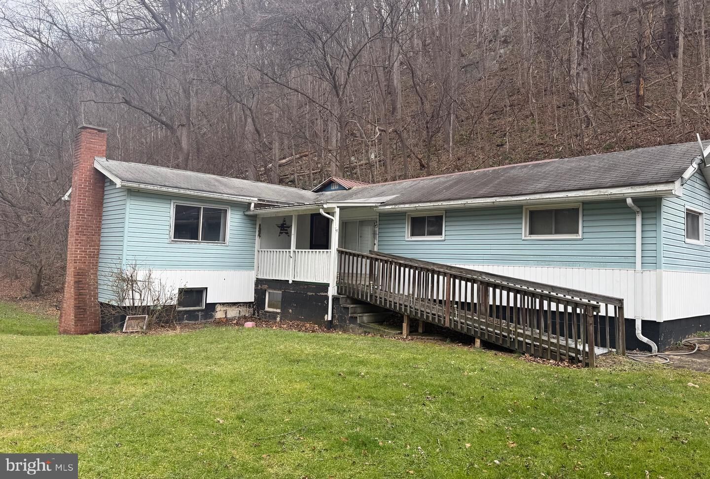 Property Photo:  25 Helmick Lane  WV 26726 