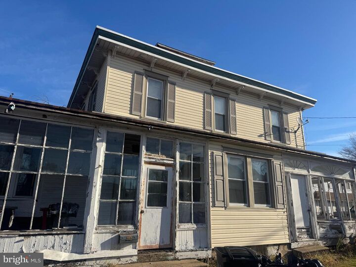 Property Photo: 601 Maple Avenue PA 19116