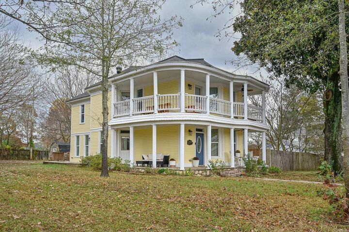 Property Photo:  604 Tenth St.  AR 71953 